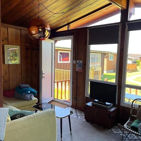 Madame Chalet Seaton  Exterior photo